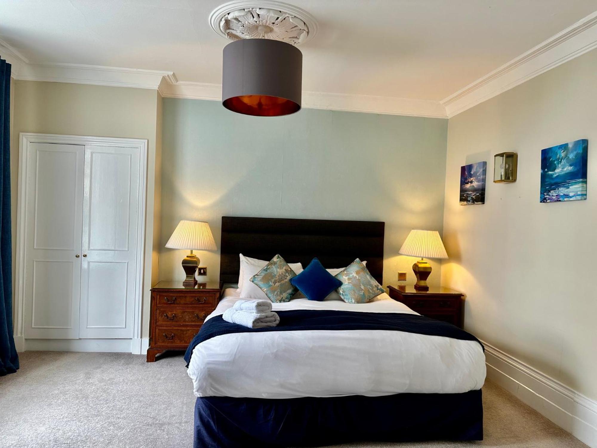 The Angel Posting House & Livery Guildford Esterno foto